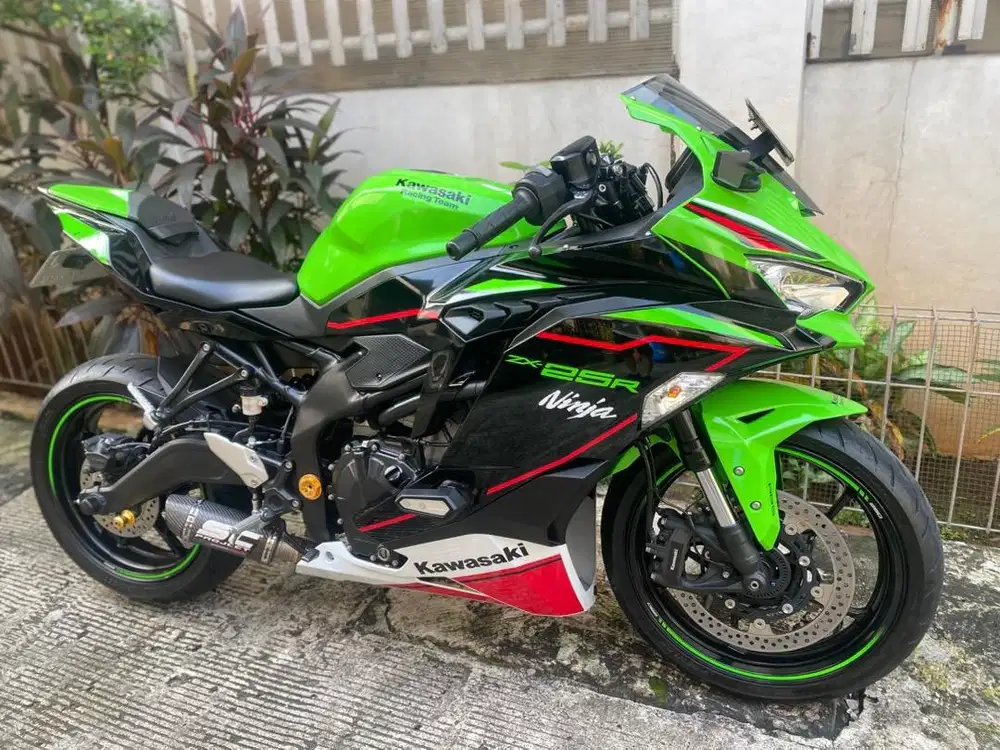 Zx 25R 2022 Abs KRT Qs Like New