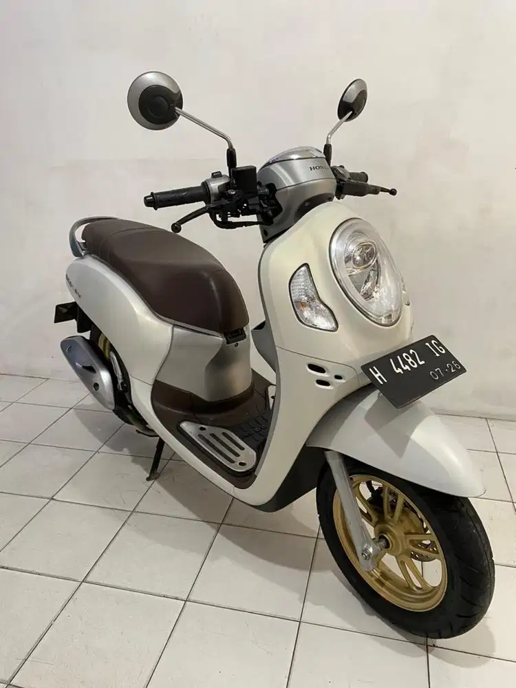 Scoopy prestige 2021