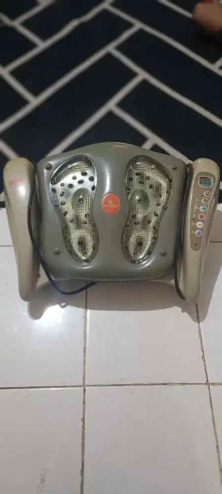 Alat Pijat Kaki Advance Sumo Foot Therapy