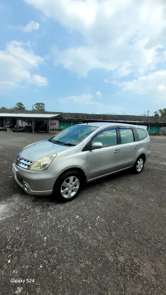 Livina Xv 2008 manual 1.8