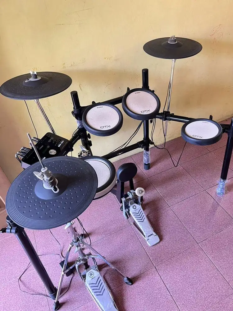 drum Yamaha dtx562