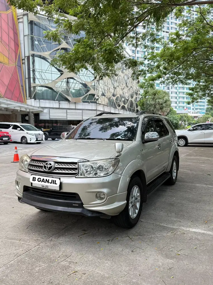 Toyota Fortuner 2011 Diesel