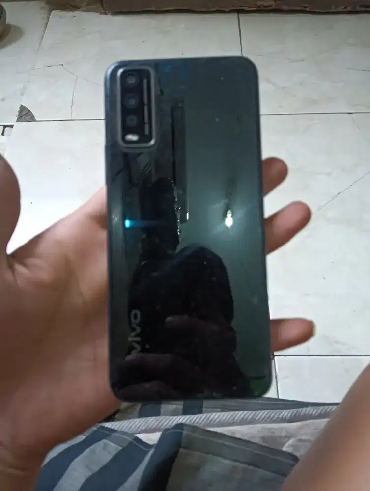 Mau jual hp Vivo y12