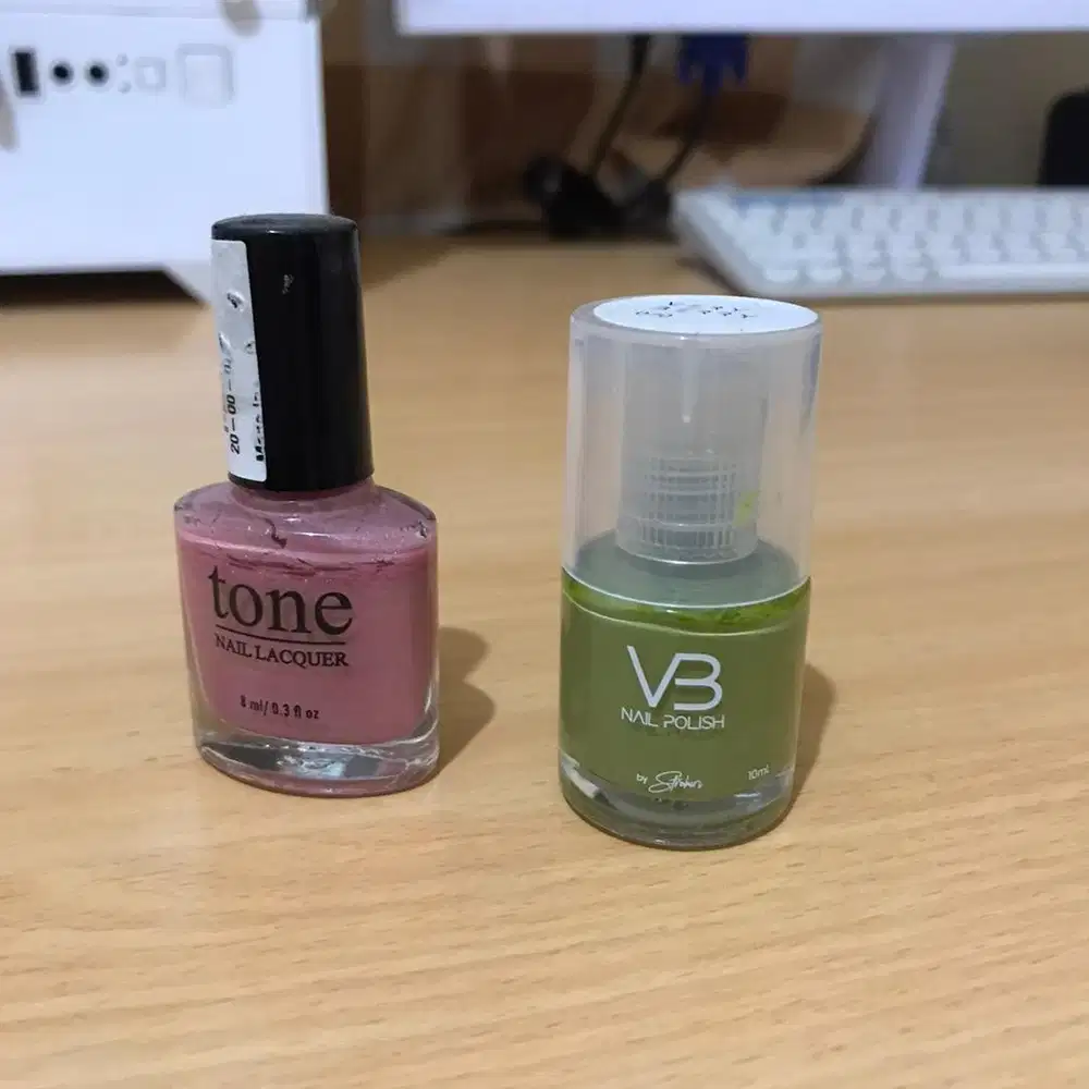Kutek / nail polish / pewarna kuku