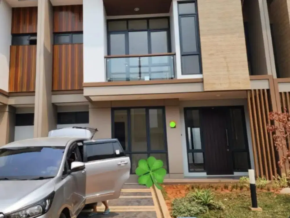 Jual Rumah Cantik Minimalisr Style Cluster Baru . Kota Wisata Cibubur.