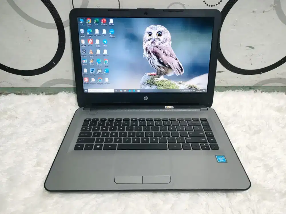 Laptop HP 14 - ac151TU