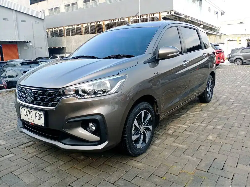 Suzuki Ertiga 1.5 GX Hybrid MT 2023 Abu-abu PREMIUM F1479FBF