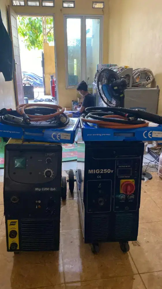Mesin las Co2 ESAB 250 ampere / 380v