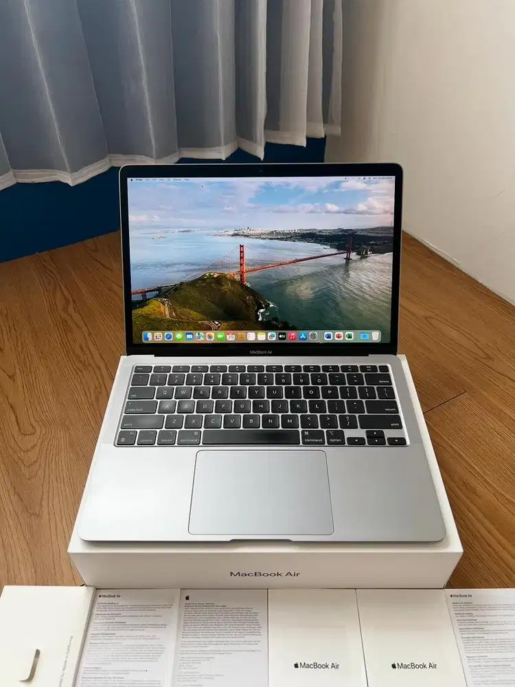 MacBook Air M1 13” 8/512 Fullset Mulus