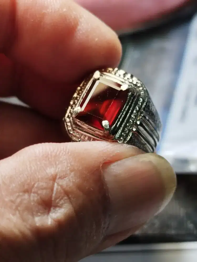CINCIN HESSONITE GARNET CEYLON SRILANKA PLUS MEMO