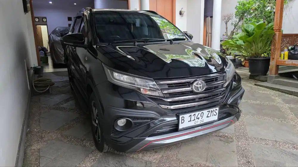 Rush TRD Sportivo 1.5 AT 2018 pajak panjang bln 9/26 orisinil terawat