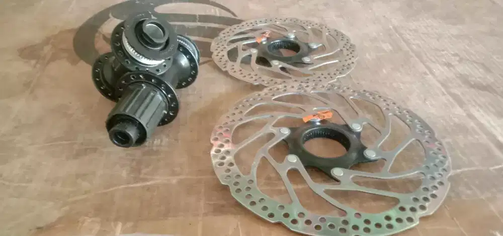 Hub freehub Shimano sepeda MTB