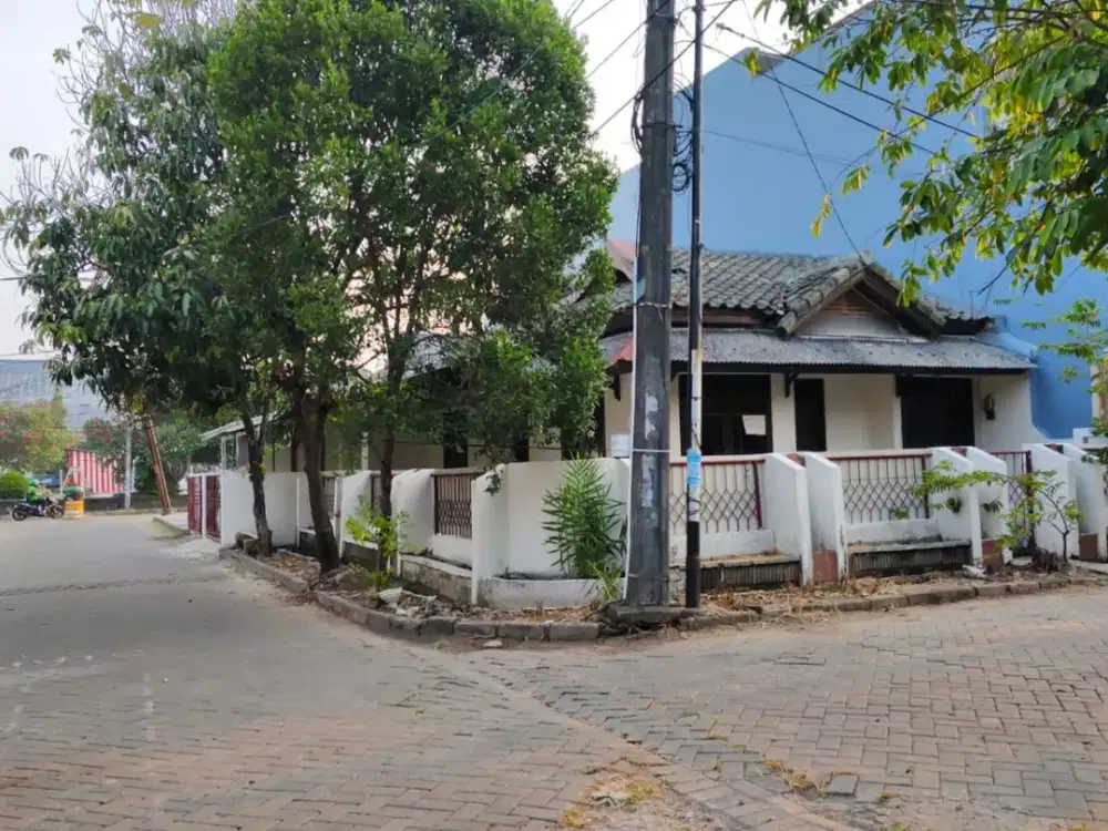 Disewa rumah posisi hook siaphuni di Harapan Indah 1 Bekasi
