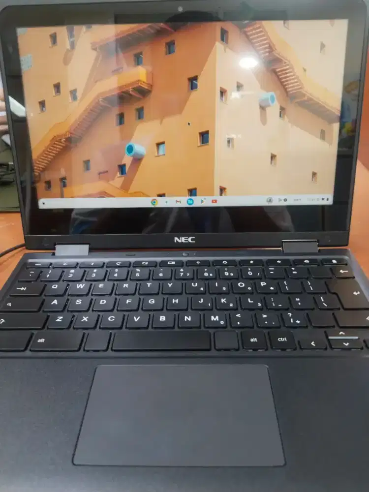 Laptop Chromebook Convertible 2 in 1 NEC Y3