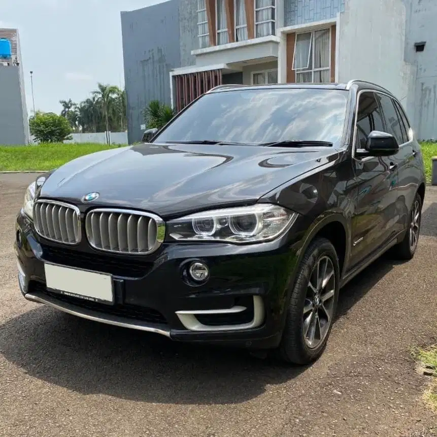 (CASH) BMW X5 xDrive F15 AWD LCI Facelift 2017