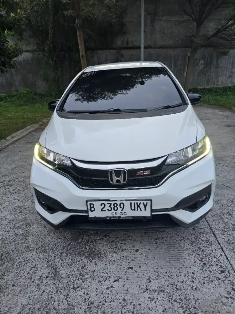 Honda New Jazz RS GK5 2019 matic putih