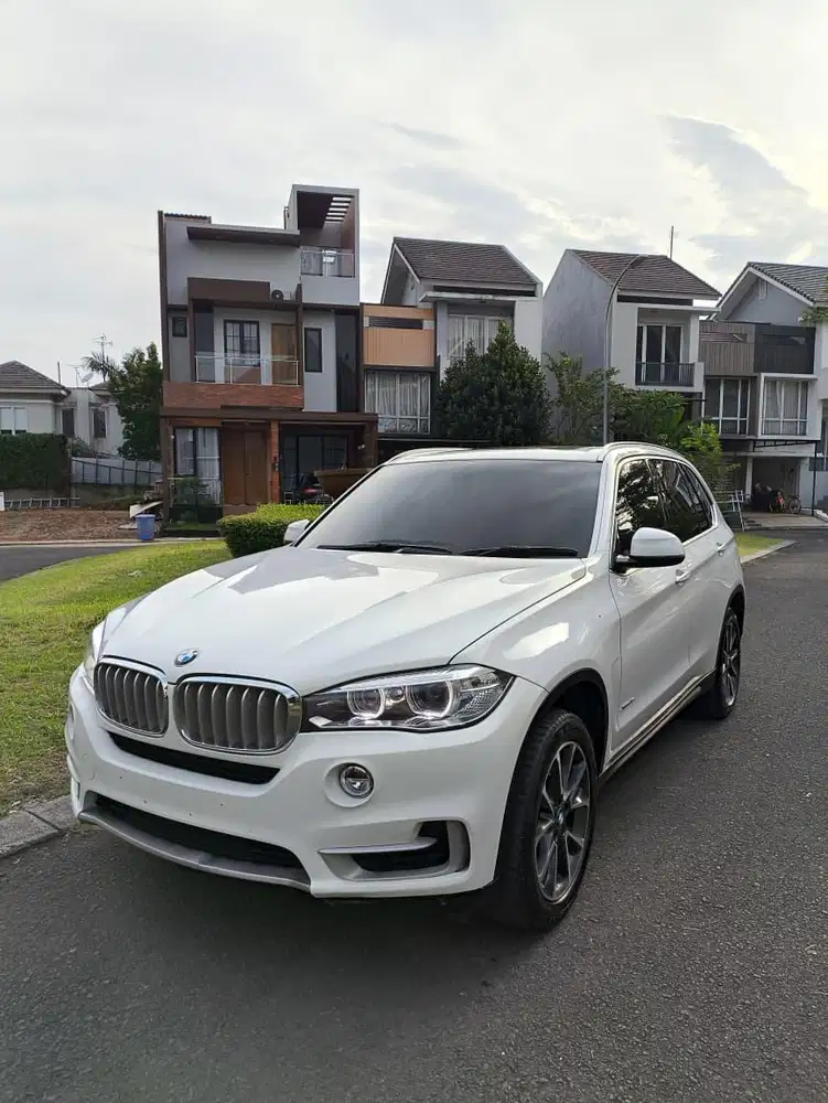 BMW X5 XDRIVE XLINE F15 2015