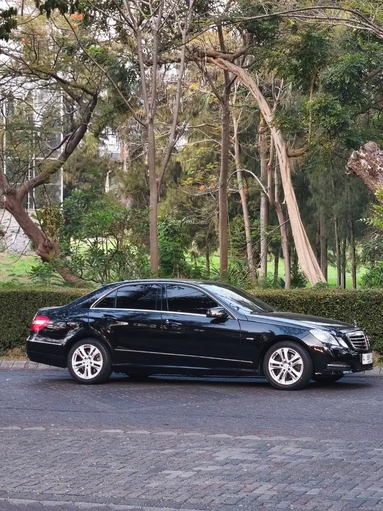 Mercedes-Benz E250