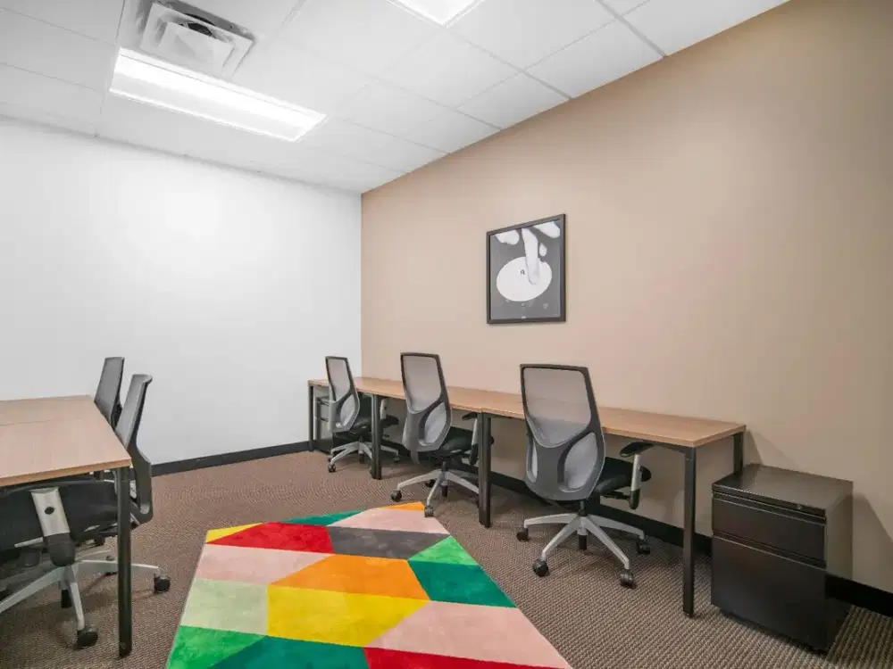 Ruang coworking di HQ Sinarmas Land Plaza Tower 1