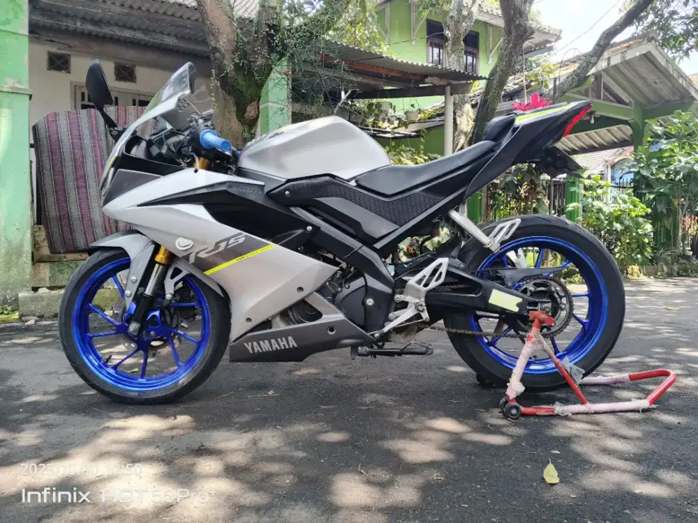 Yamaha R15 V3 2021 kumplit isi murah banget