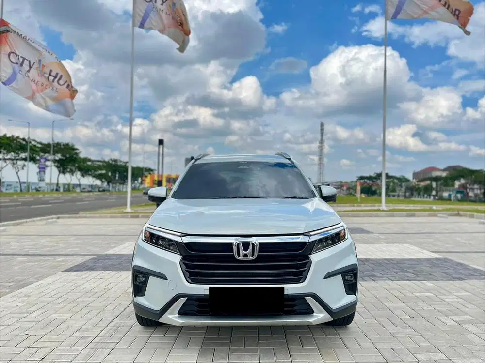 (KM 11 RIBU) Honda BRV Prestige Sensing Putih 2023 LIKE NEW