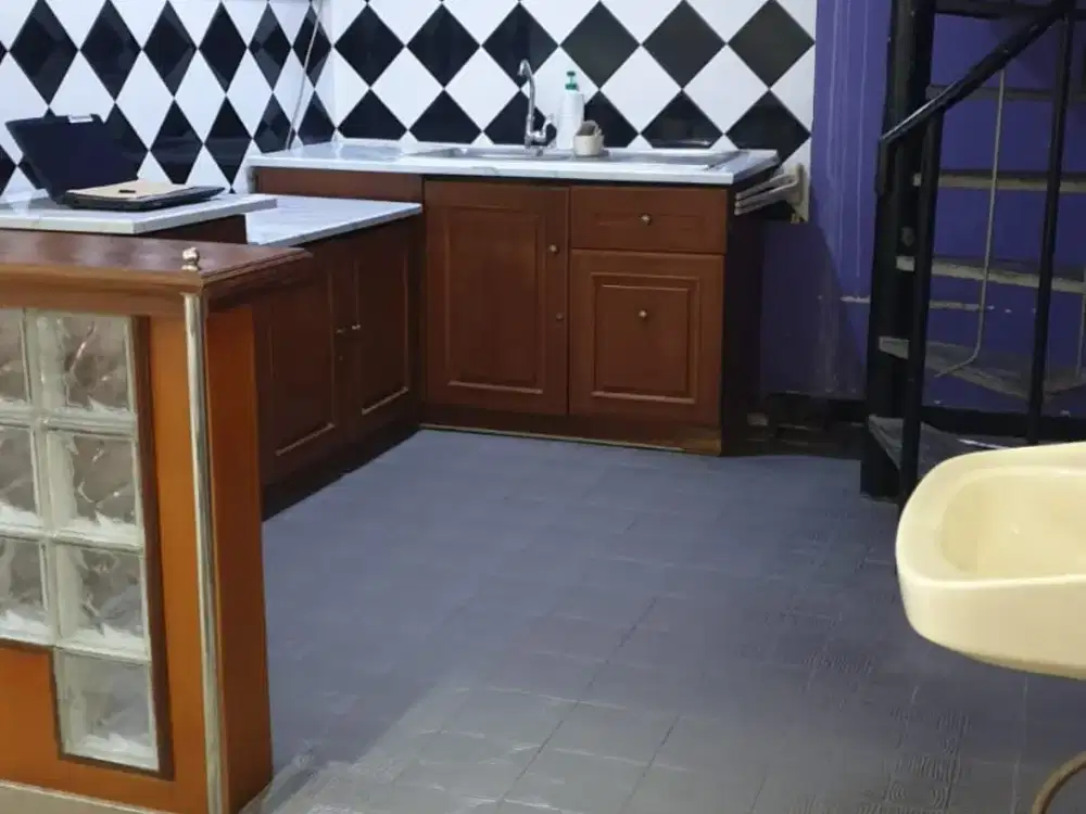 JUAL MURAH SIAP HUNI  Rumah Nirwana Eksekutif