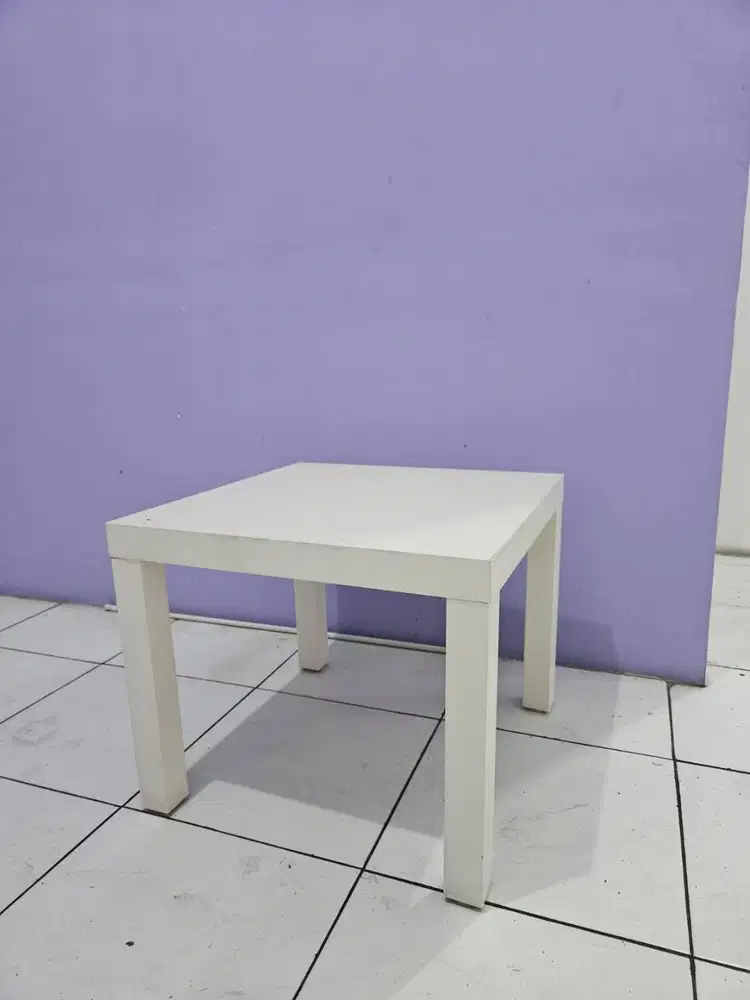 Meja Kecil Ikea