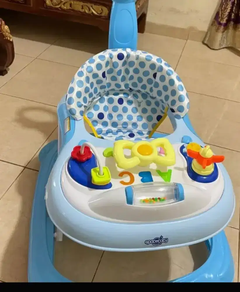 Gredekan bayi jual b.u