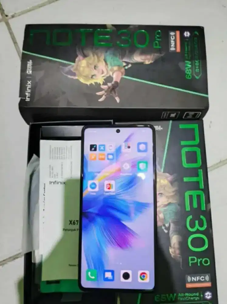 infinix note 30 pro 8/256 NFC amoled tt bt