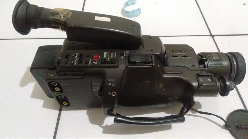 Handycam Sony DCR-DVD708e