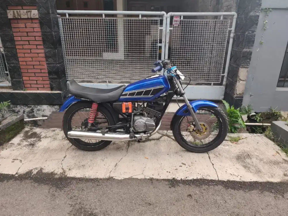 RX king 1990 hitam