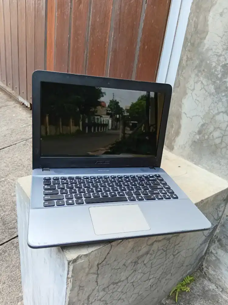 Laptop Asus SSD