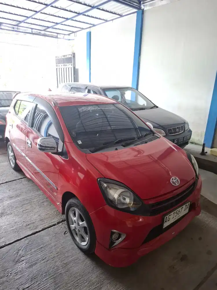 JUAL MOBIL AGYA TAHUN 2014