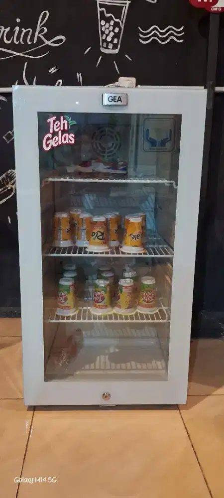 Showcase mini bar/sokes/kulkas mini/show case/kulkas