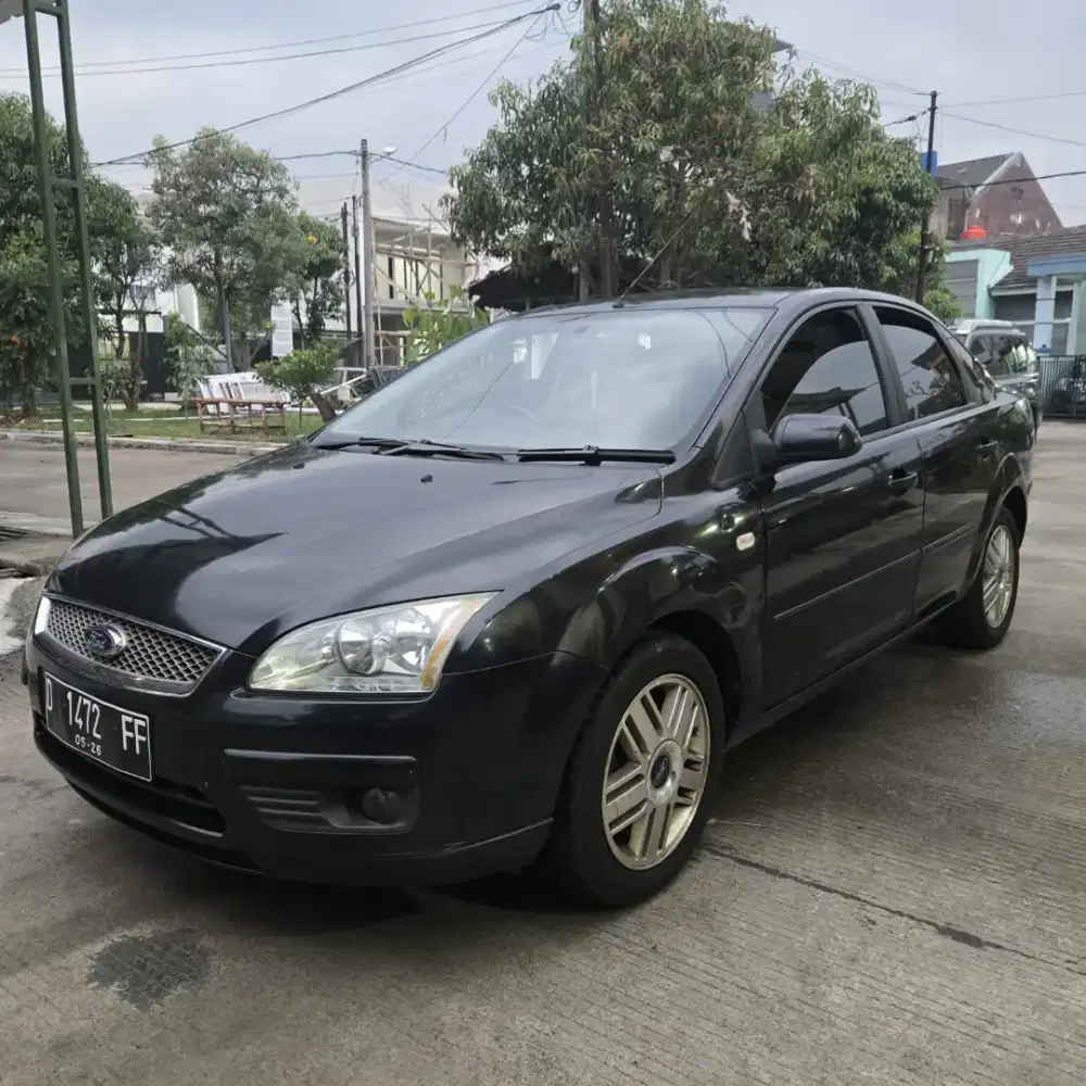 Ford Focus 1.8 Matic 2006
Satu tangan dari baru
KM 90rb
Masih original