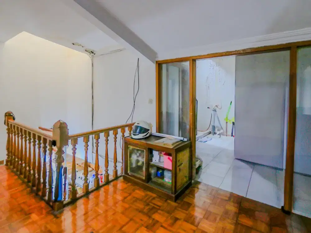 Rumah Klasik siap huni, Kelapa Gading, dekat Sunter & Rawamangun