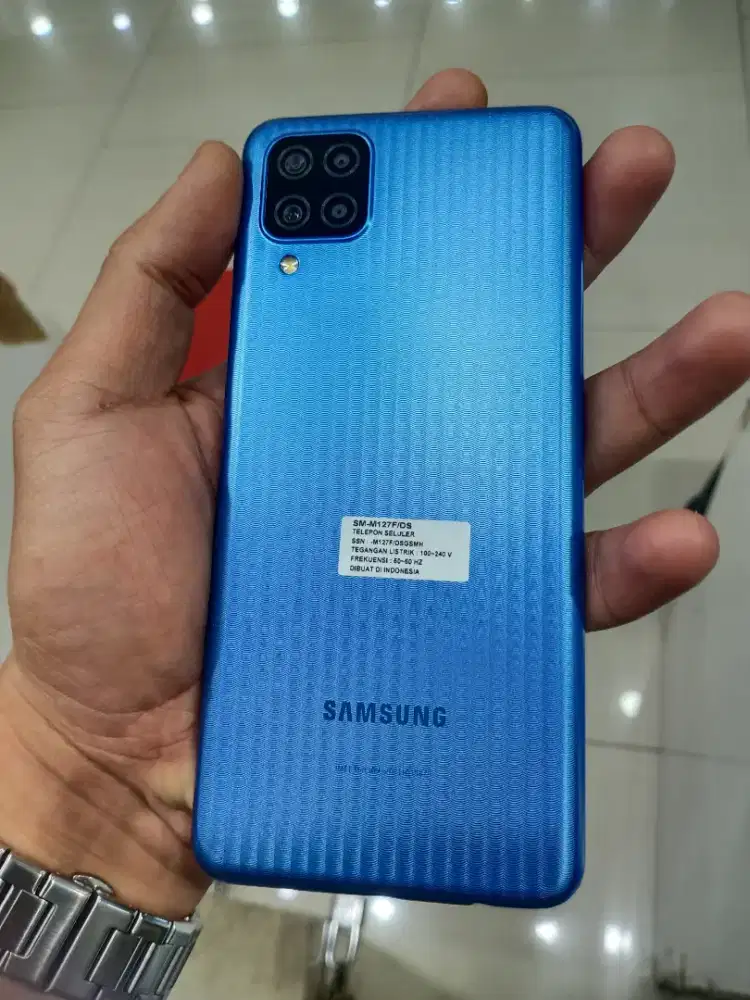 samsung M12 ram 4/64Gb mulus kumplit SEIN