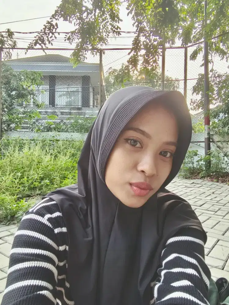 Sedang cari pekerjaan sebagai suster lansia berpengalaman