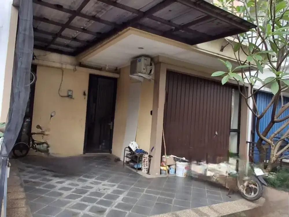 Turun Harga Rumah 2 Lantai Berbasis Cluster. Layak Huni di Jalan Nusa Jaya Pondok Ranji