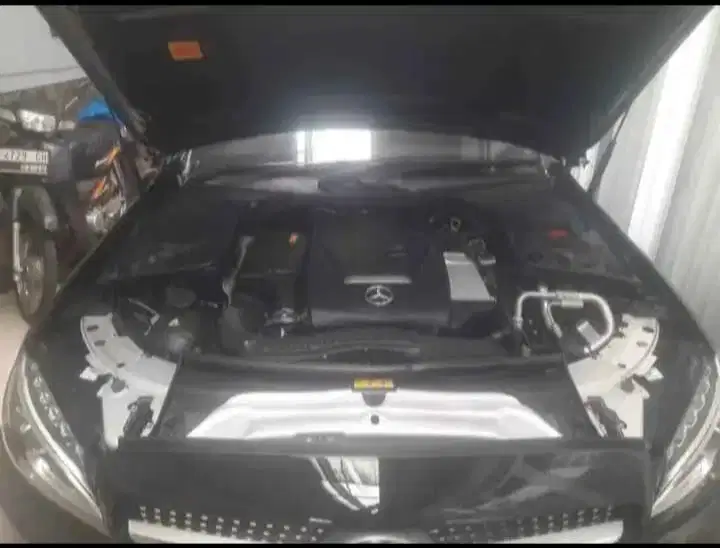 Mercedes-Benz C300 2017 Bensin