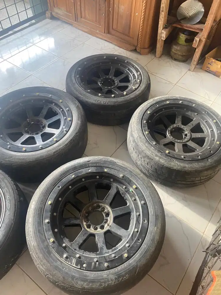 Velg bekas ring 20 lubang 5