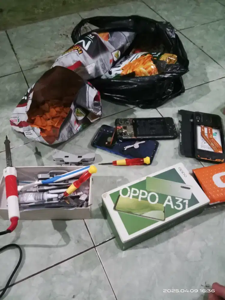 Cari kerjaan toko konter