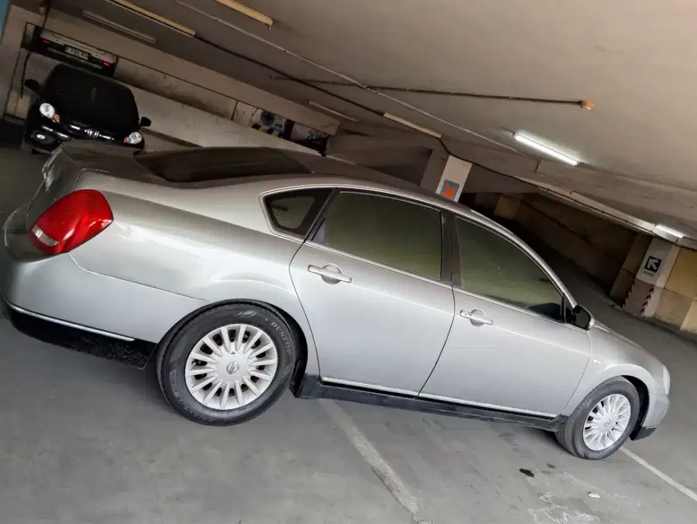 NISSAN TEANA MOBIL PEJABAT HARGA MERAKYAT