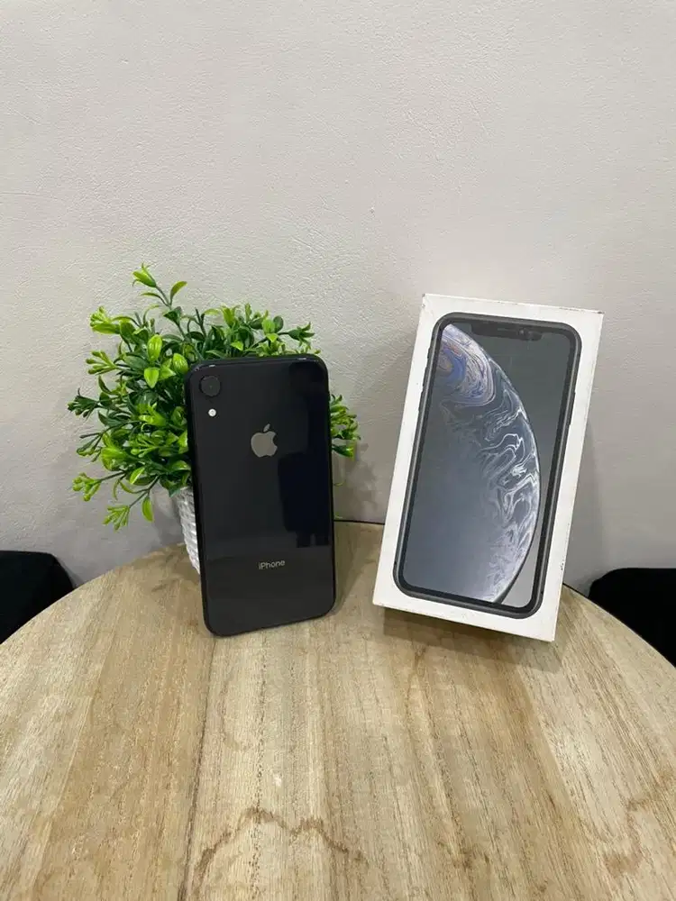IPhone XR 128GB Black mulus Fullset BH 93% 3Utool 100 Sinyal Permanent