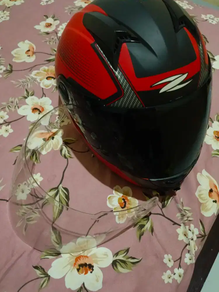 JUAL HELM ZEUS ZS 811