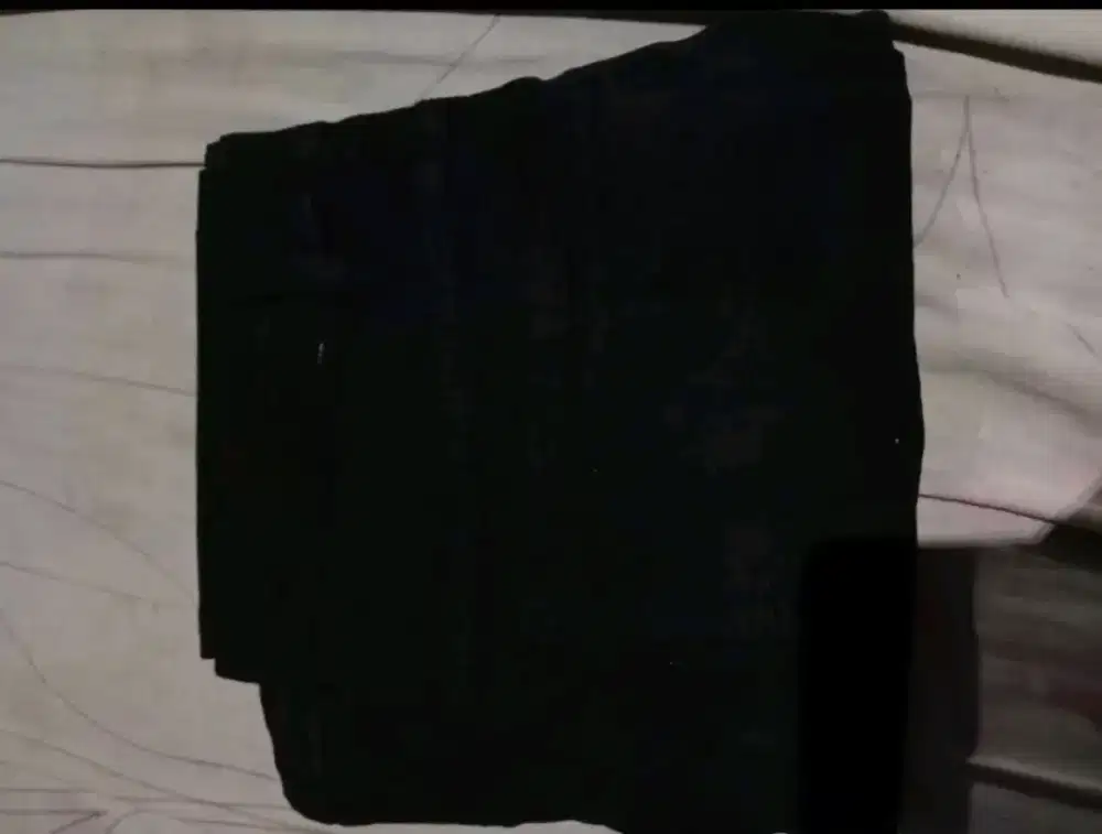 hw cutbray hitam