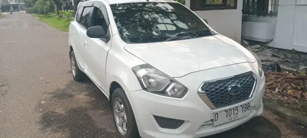 mobil datsun go panca