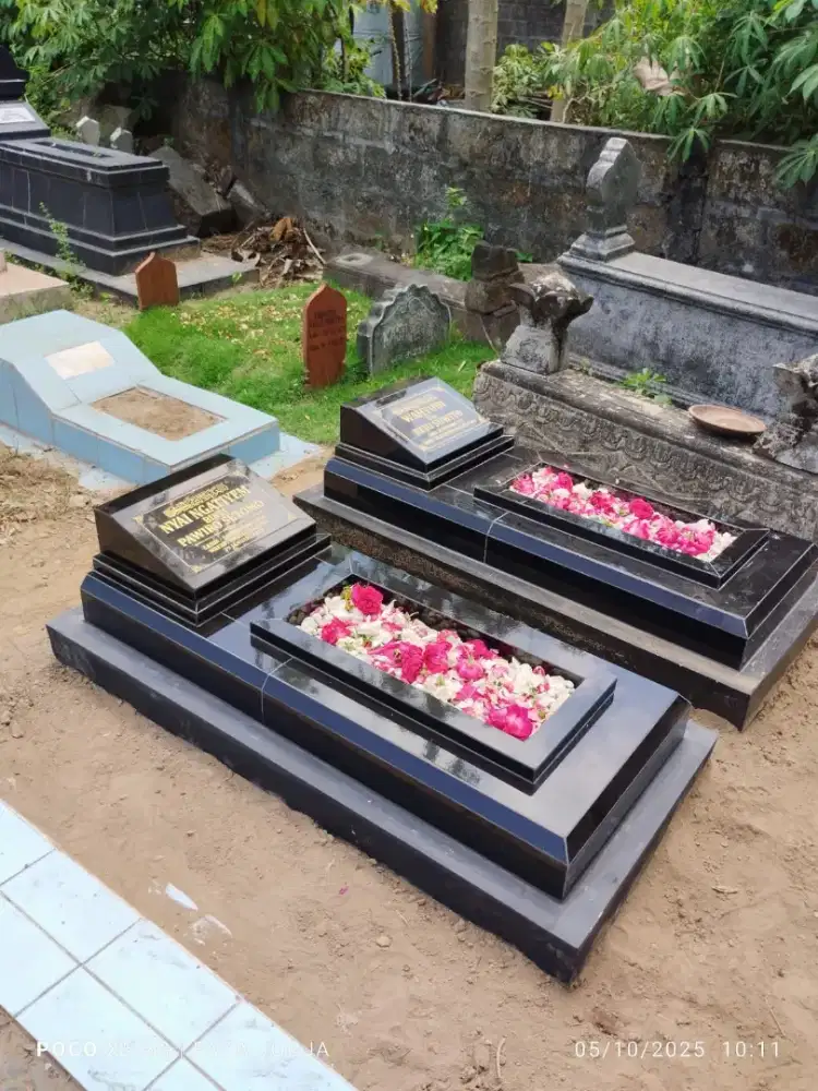 Kijing makam kijing kramik