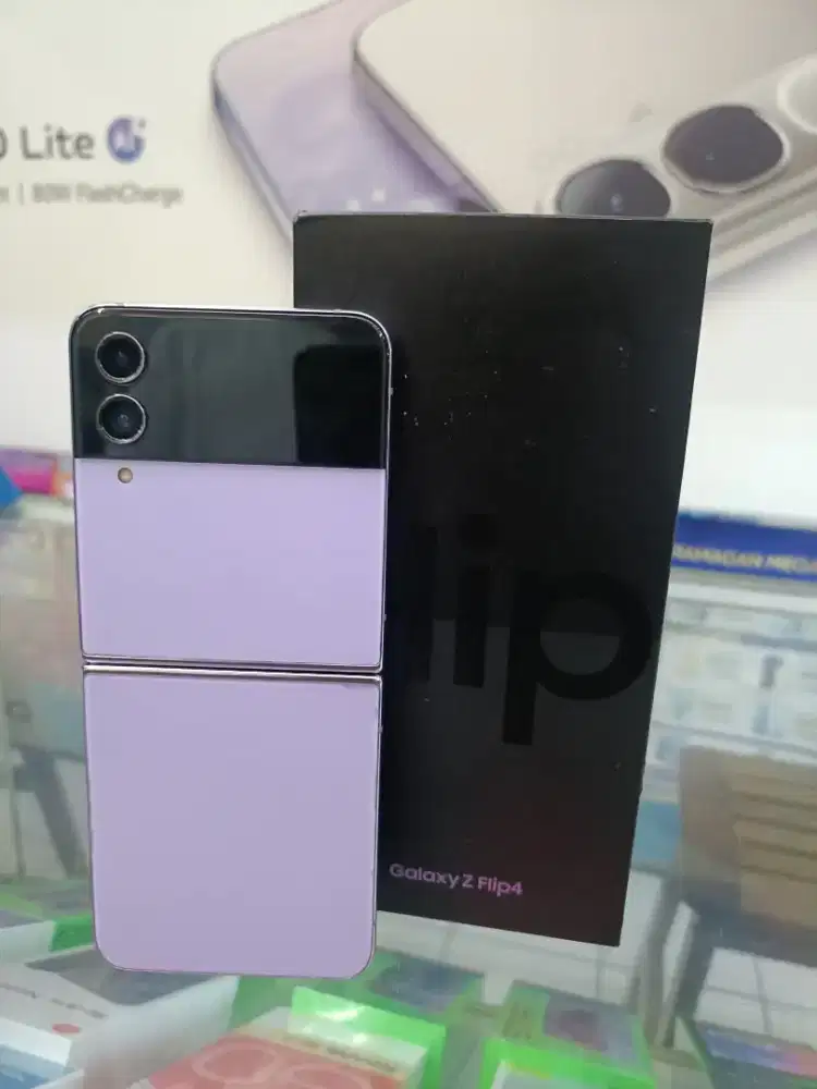 SAMSUNG ZFLIP 4 5G 8+8/128GB FULLSET NO MINUS