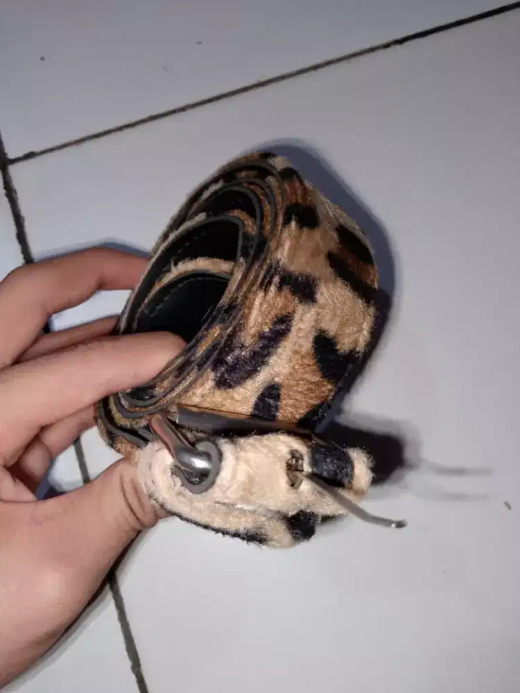 GESPER LEOPARD ORI NEGOIN SAMPE JD
